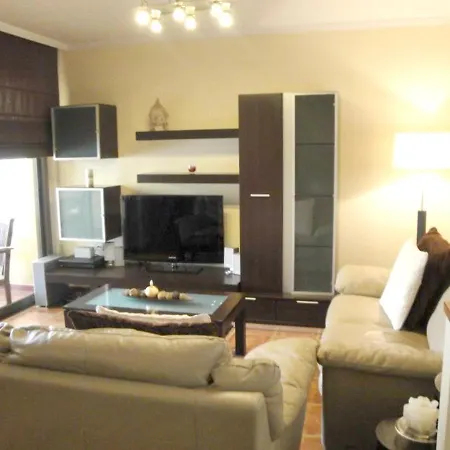 Дом отдыха House With 3 Bedrooms In Granadilla With Wonderful Mountain View Shared Pool Furnished Terrace 100 M From The Beach Гранадилла-де-Абона