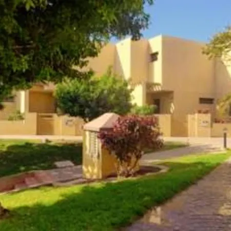 House With 3 Bedrooms In Granadilla With Wonderful Mountain View Shared Pool Furnished Terrace 100 M From The Beach Гранадилла-де-Абона